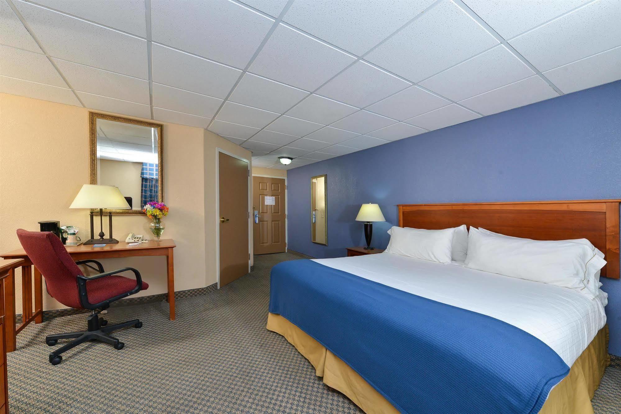 Red Roof Inn & Suites Macon Exterior foto